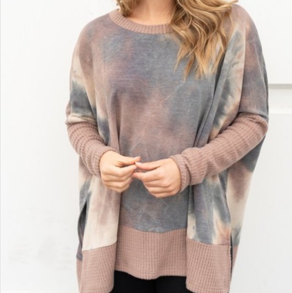 🆕🌿TIE DYE SWEATER🌿 - Picture 6 of 8